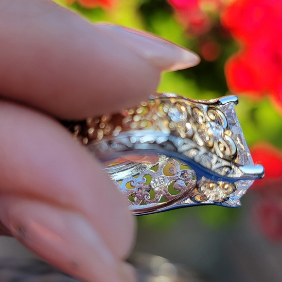 Large CZ Sparkly Ring 925 - Picture 8 of 10